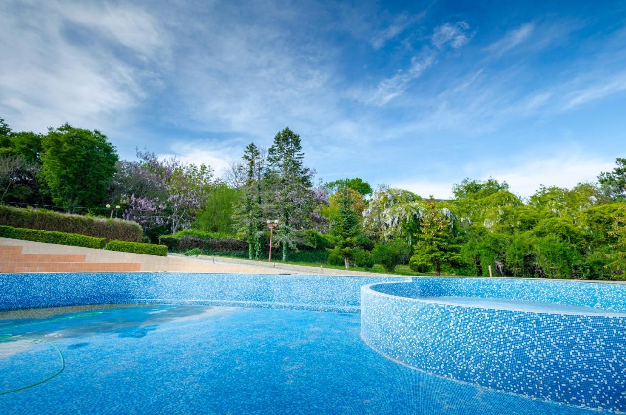 Park Complex Viktoria Ξενοδοχείο Μπαλτσίκ Εξωτερικό φωτογραφία